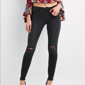 Refuge Black Ripped Jeggings